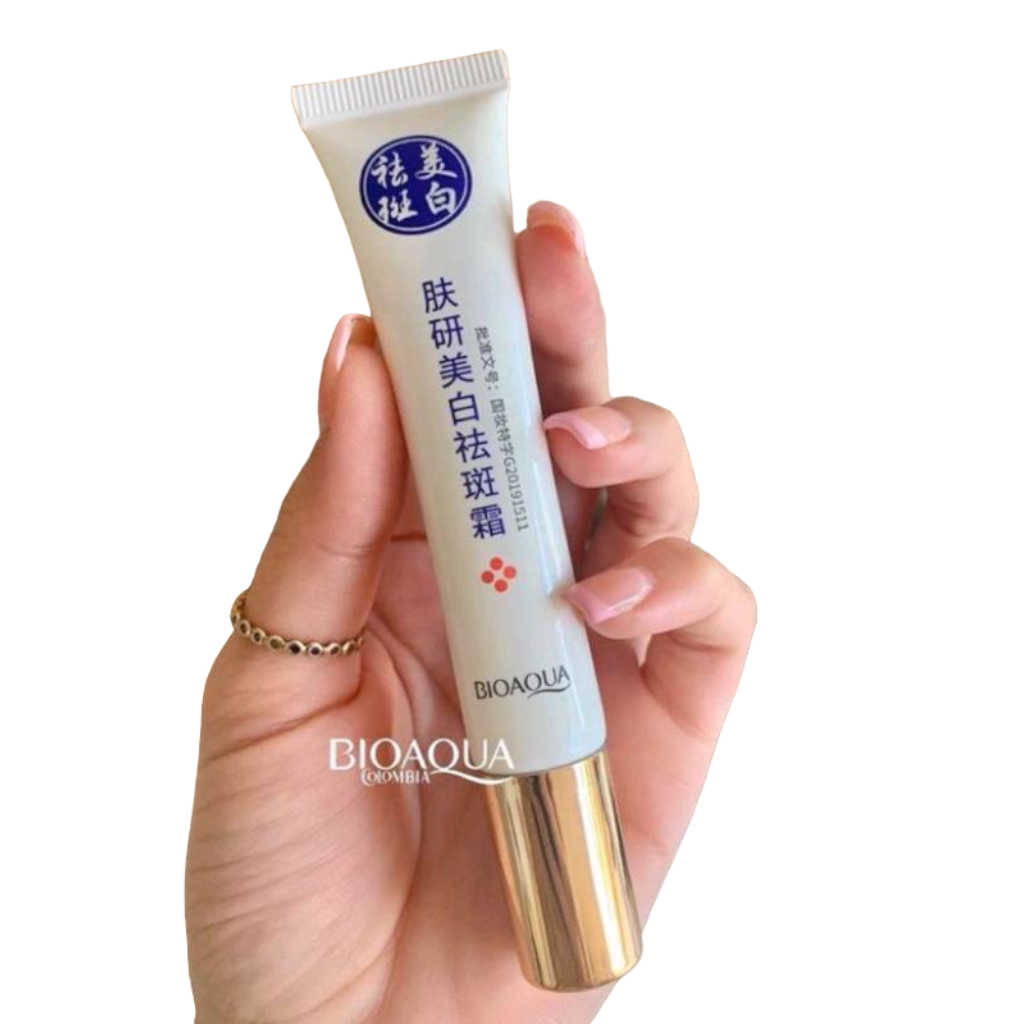Contorno y Aclarante de Pecas de Bioaqua 30gr